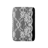 Witte bloemenkant: zwarte achtergrond. badmat (Voorkant Verticaal)