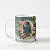 Witte bloementuin monogram letter O Koffiemok (Links)