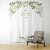 Witte bloemige doopmeisje fotohokje prop met charm wandkleed (In situ)