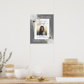 Witte bloemige herdenkingsposter met foto poster (Keuken)
