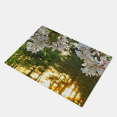 witte bloemknoppen zonsopgang door pijnbomen deurmat (Schuin)