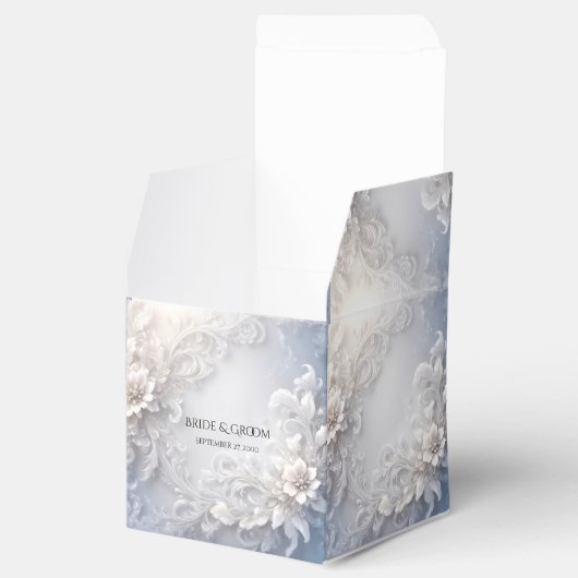 Witte Bloemrijke Favoriete Doos Bedankdoosjes (Geopend)