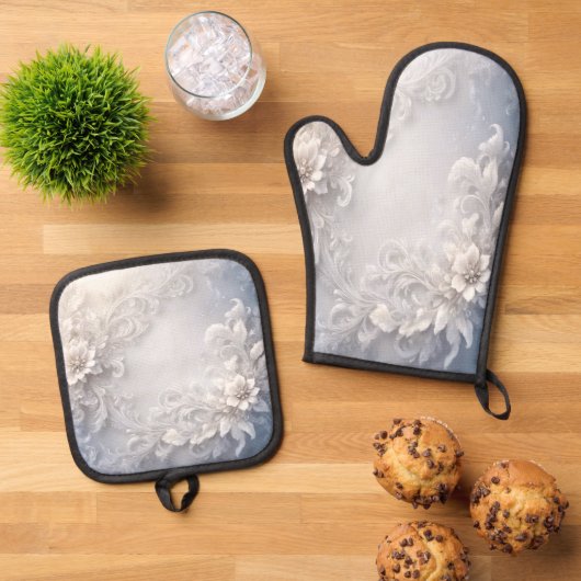 Witte Bloemrijke Oven Mitt & Pot Houder Set (Top down)