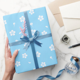 Witte Bloesems op Baby Blauw Patroon Cadeaupapier