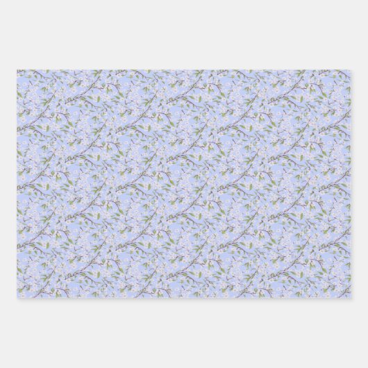 Witte bloesems op blauw inpakpapier vel (Voorkant)
