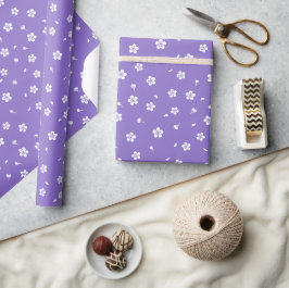 Witte Bloesems op Paars Cadeaupapier
