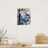 Witte bloesems voor een witte lucht poster (Keuken)