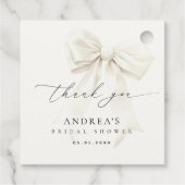 Witte Boog Elegante Script Bruidsdouche Dank Je Bedankjes Labels (Achterkant)