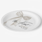 Witte Boog Ze Knoopt de Knoop Bruidsfeestje Papieren Bordje (Gekanteld)