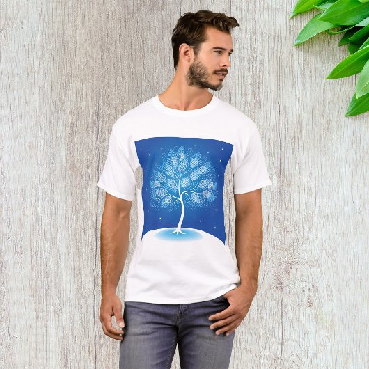 Witte boom in de sneeuw t-shirt