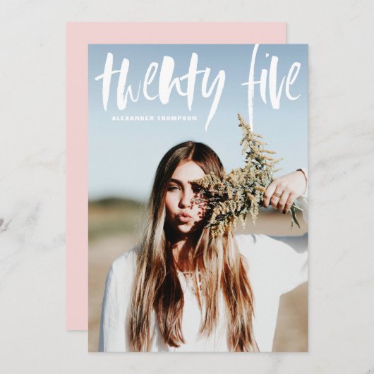 Witte Borsteltypografie 2024 Foto Afstuderen Kaart (Voorkant / Achterkant)