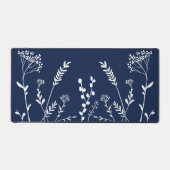 Witte Botanicals op Navy Blue Bureaumat (Voorkant)