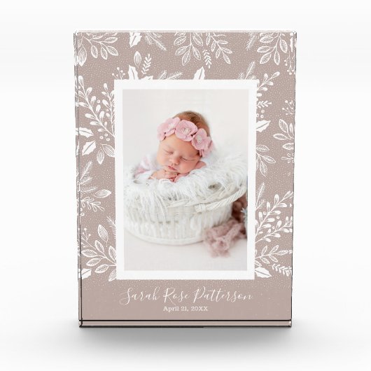 Witte Botanicals op Taupe Custom Name Fotoblokken (Voorkant)