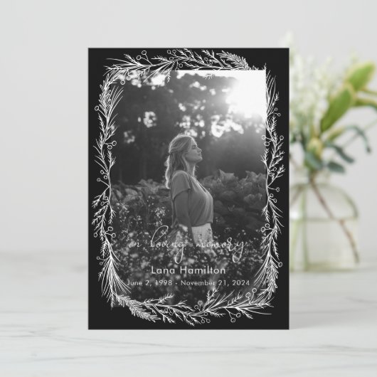 Witte Botanische Foto Begrafenisprogramma Kaart (Staand voorkant)