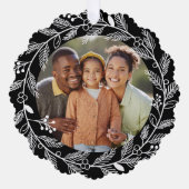 Witte Botanische Kerstkrans Aangepaste foto Ornament Kaart (Voorkant)