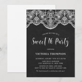 Witte Brocade Kant Chalkboard Sweet 16 Party Kaart (Voorkant / Achterkant)