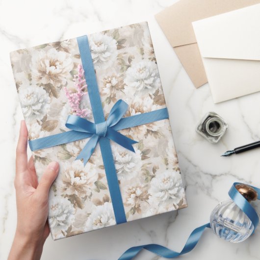 Witte bruine bloemen bruidsdouche cadeaupapier (Geschenken)