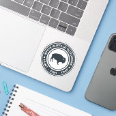 Witte Buffel Buitenshuis Sticker Decal (Laptop met iPhone)