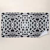 Witte buisleidingen op zwart strandlaken (Voorkant)