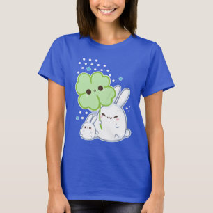 Witte bundel met kawaii-klaver t-shirt