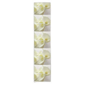 Witte calla lilies van boven Lijst Runner Korte Tafelloper (Voorkant)