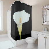 Witte Calla Lily Bloem Achtertuin Foto Douchegordijn (In situ)