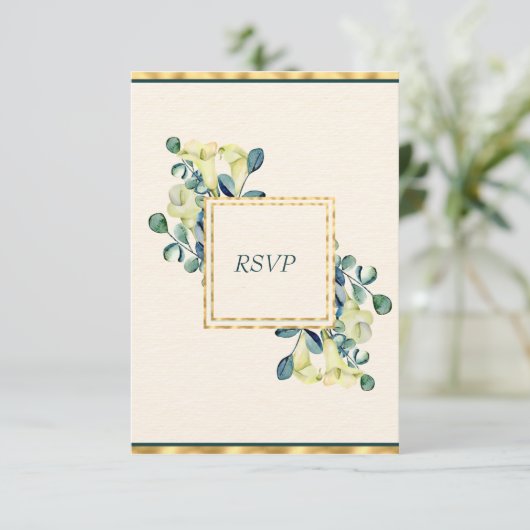 Witte Calla Lily en Eucalyptus RSVP Kaartje (Staand voorkant)