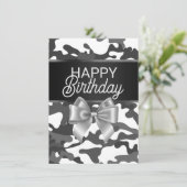 Witte Camo & Bow Happy Birthday Day Kaart (Staand voorkant)