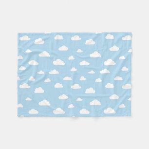 Witte Cartoon wolken op blauw achtergrondpatroon Fleece Deken