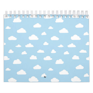 Witte Cartoon wolken op lichtblauw achtergrondpatr Kalender