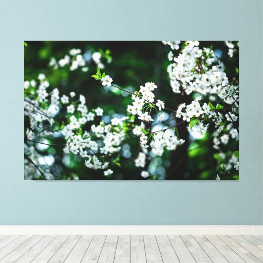 Witte Cherry Blossom Green Leaves Canvas Afdruk (Insitu (Houten vloer))
