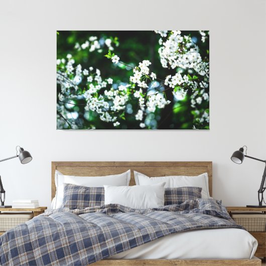 Witte Cherry Blossom Green Leaves Canvas Afdruk (Insitu (Slaapkamer))