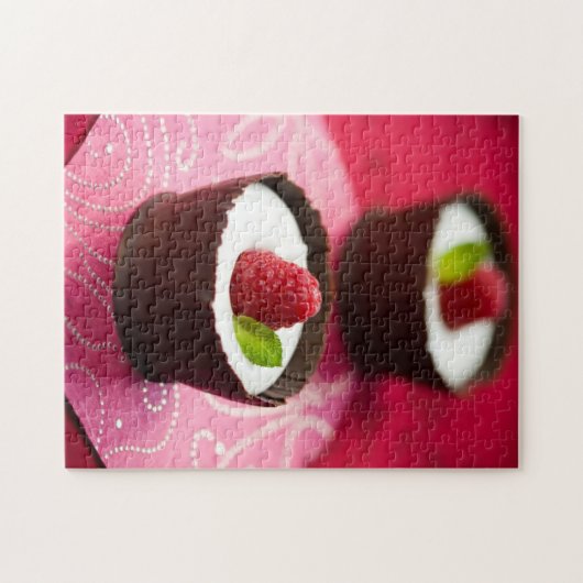 Witte chocolademousse dessert legpuzzel (Horizontaal)