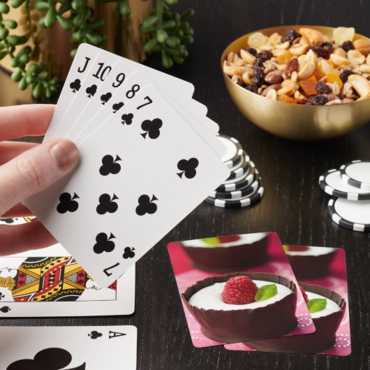 Witte chocolademousse dessert pokerkaarten (Insitu)