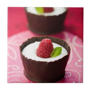 Witte chocolademousse dessert tegeltje