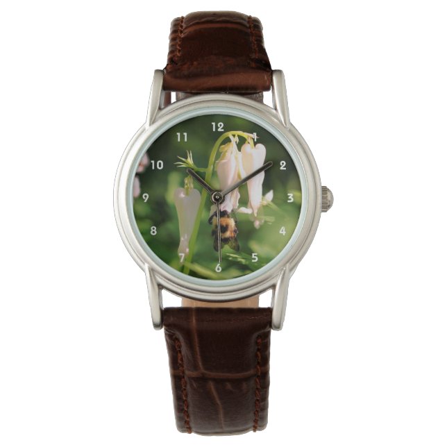 Witte Columbine bloem en broedbijen Horloge (Voorkant)