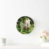 Witte Columbine bloem en broedbijen   Ronde Klok (Huis)