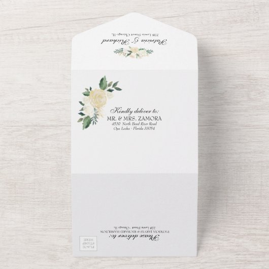 Witte crème bloemig op zwart elegante bruiloft all in one uitnodiging (Buitenkant)