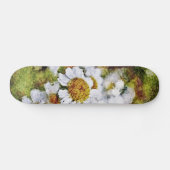 Witte Daisy Bloemen - Schilderkunst Skateboard (Horizontaal)