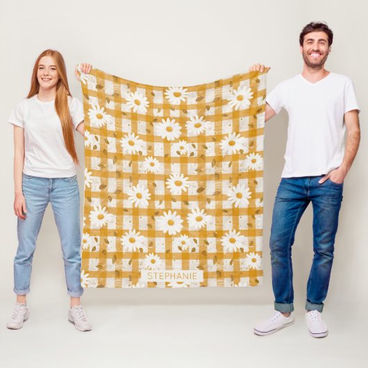 Witte Daisy Bloempatroon op Gele Gingham (2) Fleece Deken (In situ)