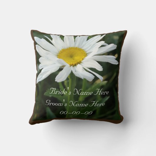 Witte daisy bruiloft gepersonaliseerd met naam kussen (Achterkant)