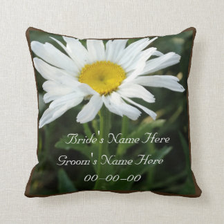 Witte daisy bruiloft gepersonaliseerd met naam kussen