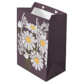 Witte Daisy Flowers op Donker Paarse Medium Cadeauzakje (Achterkant Gekanteld)