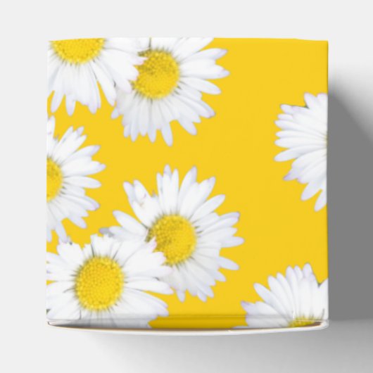 Witte Daisy op Gele Achtergrond Bedankdoosjes (Bovenkant)