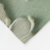 Witte Damast Bloempatroon Zachte Groene Achtergron Fleece Deken (Hoek)