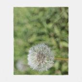 Witte dandelion bloem op groen gras fleece deken (Voorkant)