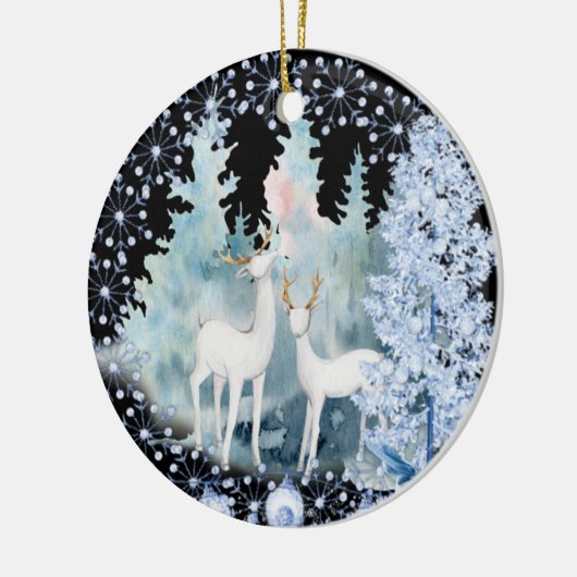 Witte deers in het sneeuwkeramische Ornament (Links)