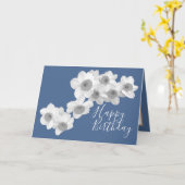 Witte deffodis tegen blauwe kleur achtergrond kaart (Gele Bloem)