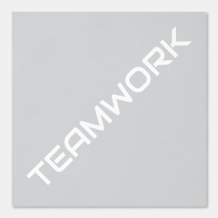 Witte diagonale TEAMWORK tekst op pastel grijs Behang