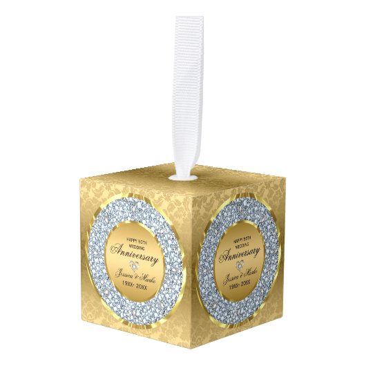 Witte Diamanten & Gouden Bruiloft Jubileum Ornament (Voorkant hoekig)